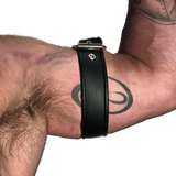 Buckle Armband with Color Piping-Leather-Swish Embassy